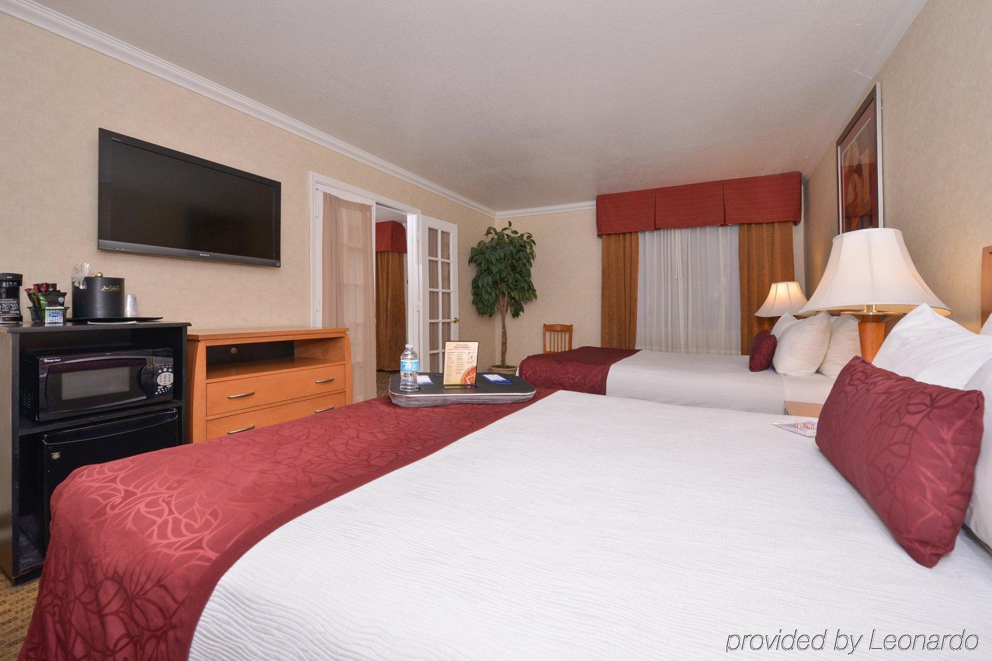 Best Western Innsuites Phoenix Hotel & Suites Exteriér fotografie