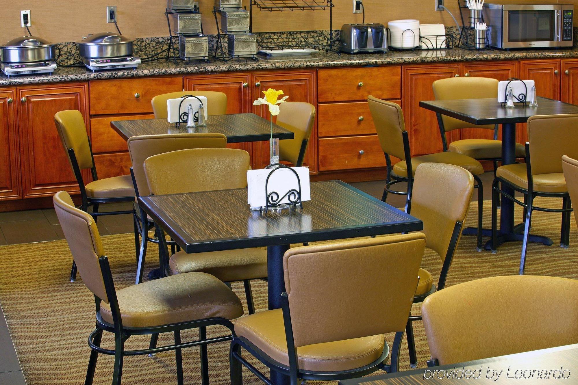 Best Western Innsuites Phoenix Hotel & Suites Restaurace fotografie