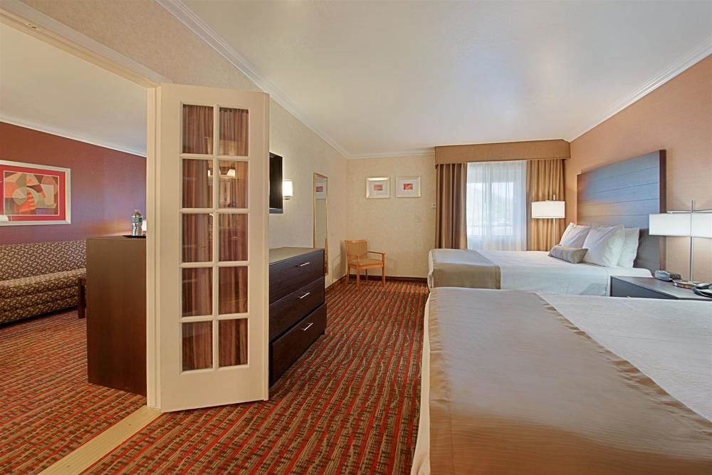Best Western Innsuites Phoenix Hotel & Suites Exteriér fotografie