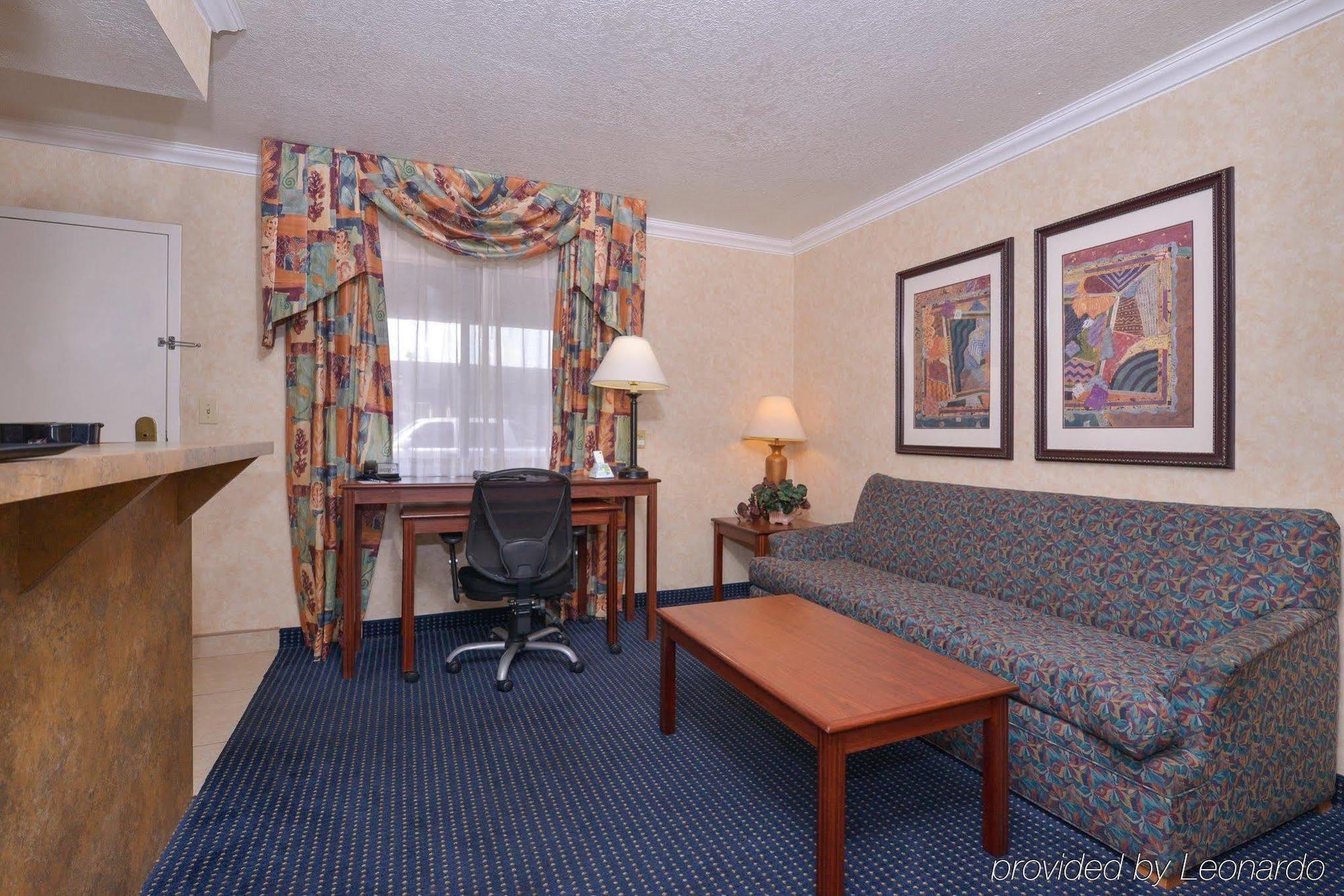 Best Western Innsuites Phoenix Hotel & Suites Exteriér fotografie